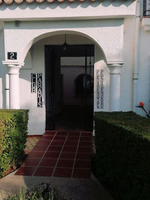 Studio Paris Apartman Estepona Kültér fotó