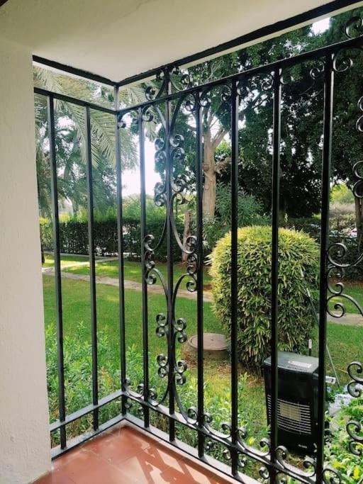 Studio Paris Apartman Estepona Kültér fotó