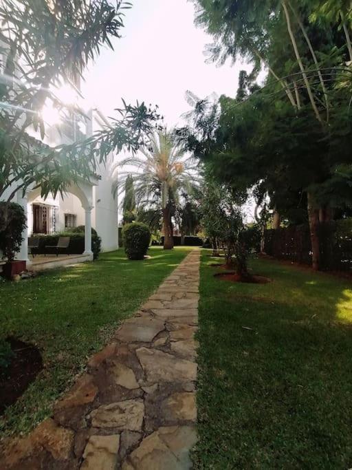 Studio Paris Apartman Estepona Kültér fotó